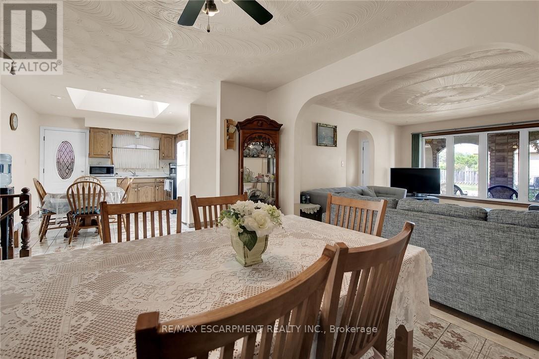 45 Juniper Drive, Hamilton, Ontario  L8E 4C7 - Photo 17 - X12420123
