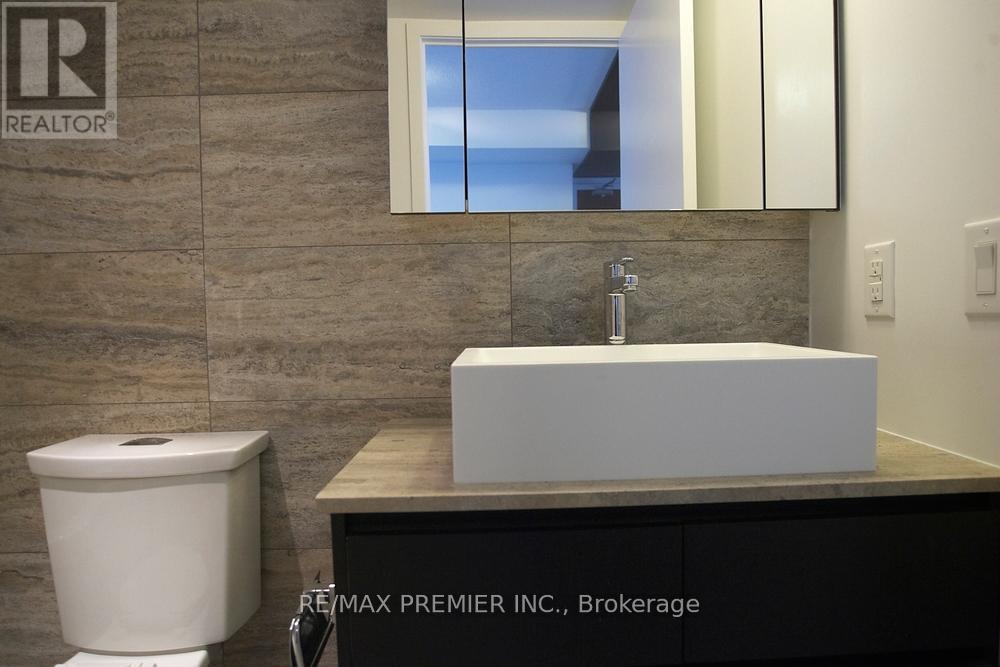 2908 - 15 Iceboat Terrace S, Toronto, Ontario  M5V 4A5 - Photo 10 - C12414604