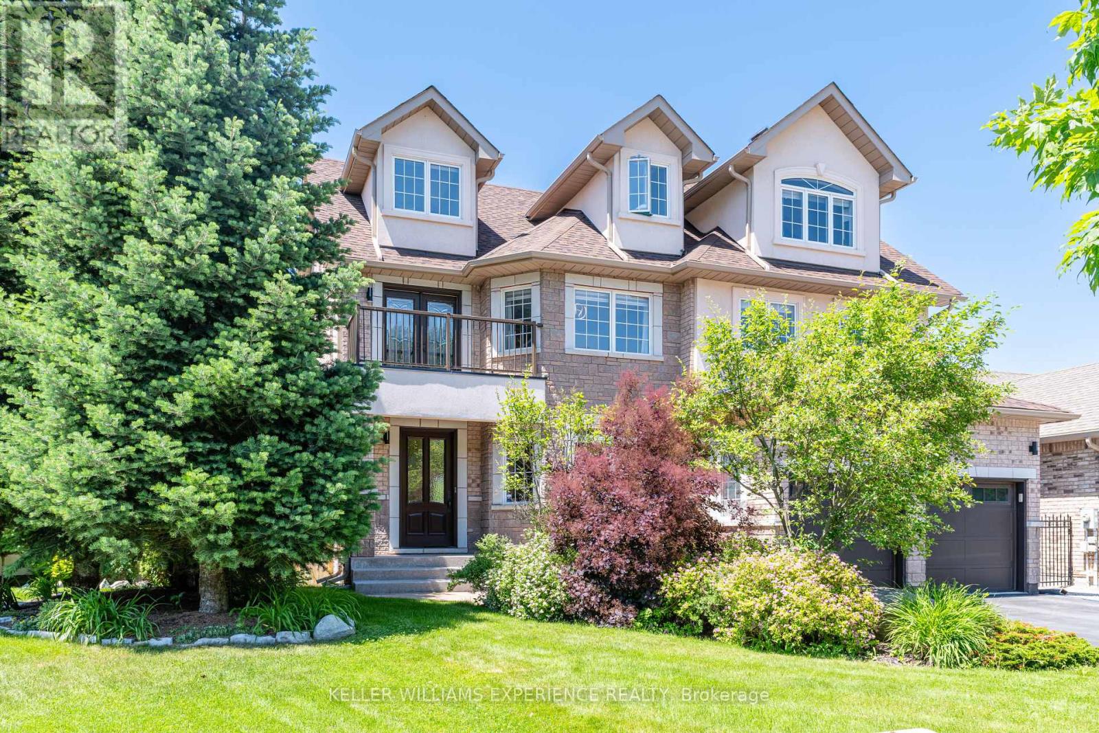 36 Stapleton Place, Barrie, Ontario  L4N 5Z4 - Photo 4 - S12420153
