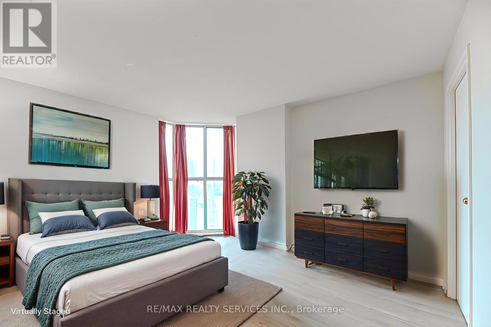 1911 - 35 Trailwood Drive, Mississauga, Ontario  L4Z 3K9 - Photo 16 - W12420149