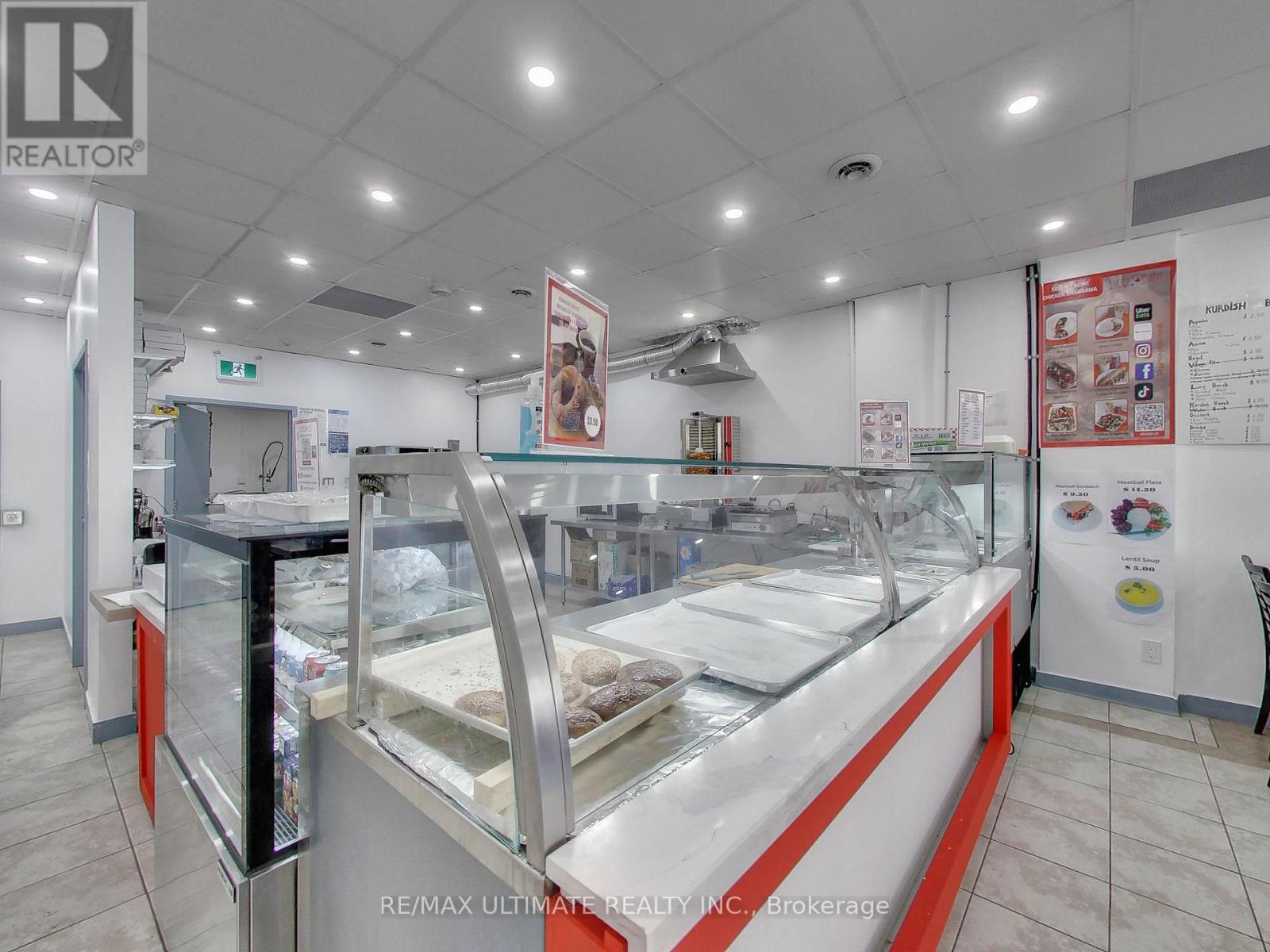 1159 St. Clair Avenue, Toronto (Corso Italia-Davenport), Ontario  M6E 1B2 - Photo 11 - W12420164