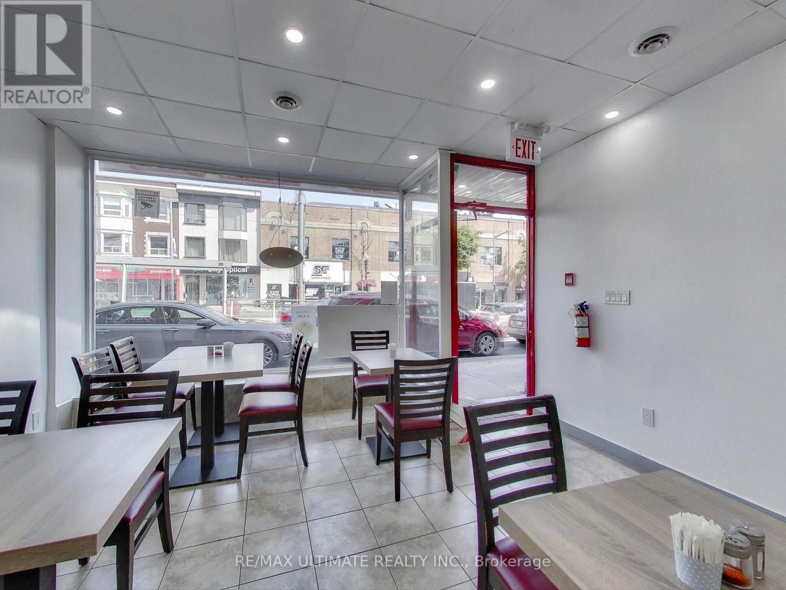 1159 St. Clair Avenue, Toronto (Corso Italia-Davenport), Ontario  M6E 1B2 - Photo 6 - W12420164
