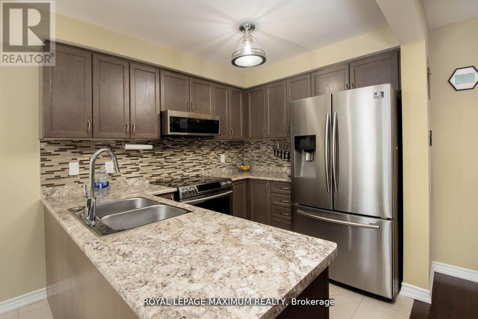 8 - 31 Townline, Orangeville, Ontario  L9W 2K7 - Photo 14 - W12420180