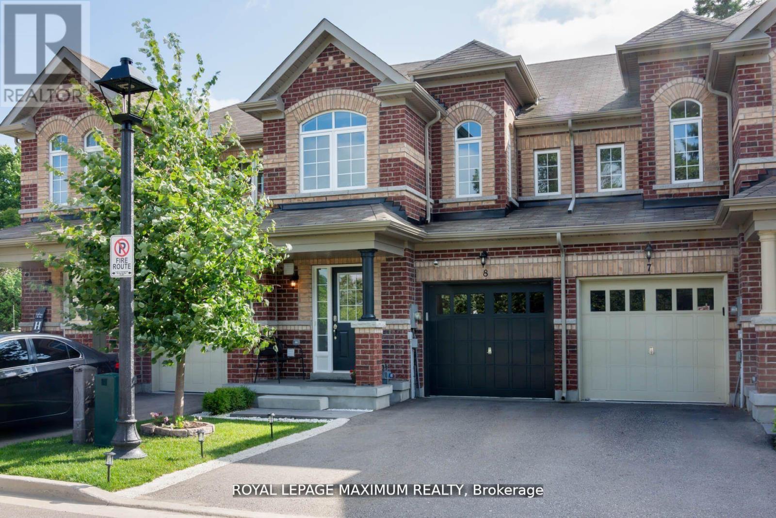 8 - 31 Townline, Orangeville, Ontario  L9W 2K7 - Photo 2 - W12420180