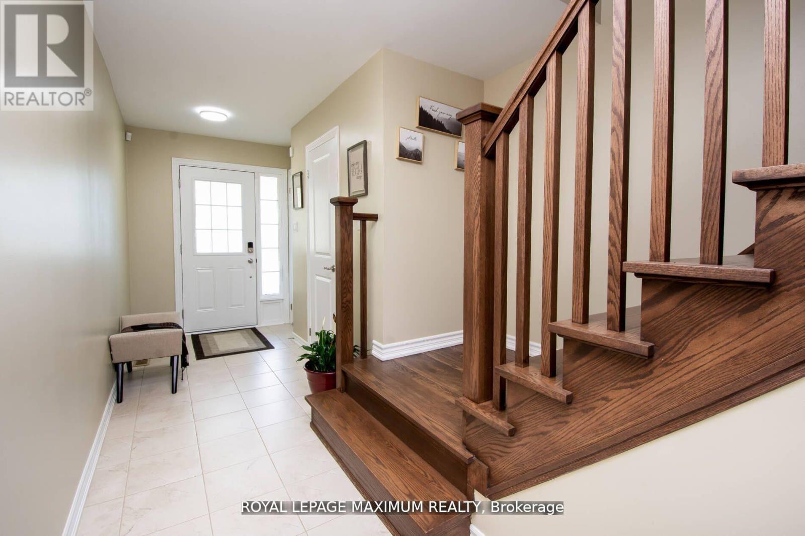 8 - 31 Townline, Orangeville, Ontario  L9W 2K7 - Photo 6 - W12420180