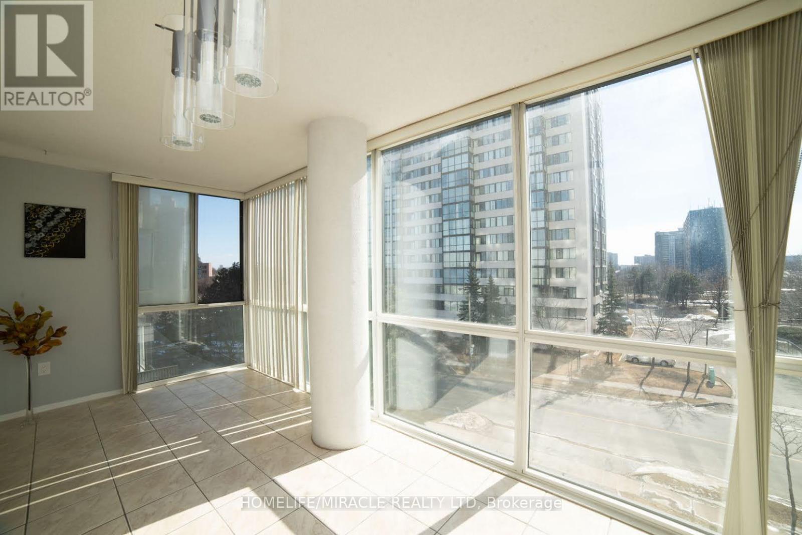 404 - 10 Markbrook Lane, Toronto, Ontario  M9V 5E3 - Photo 15 - W12420182