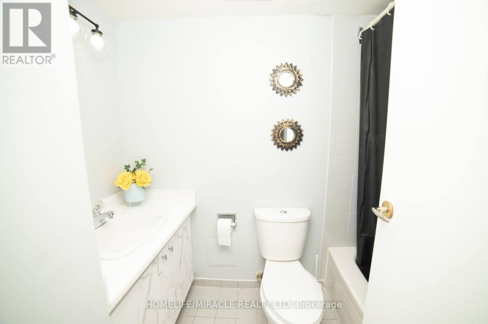 404 - 10 Markbrook Lane, Toronto, Ontario  M9V 5E3 - Photo 28 - W12420182
