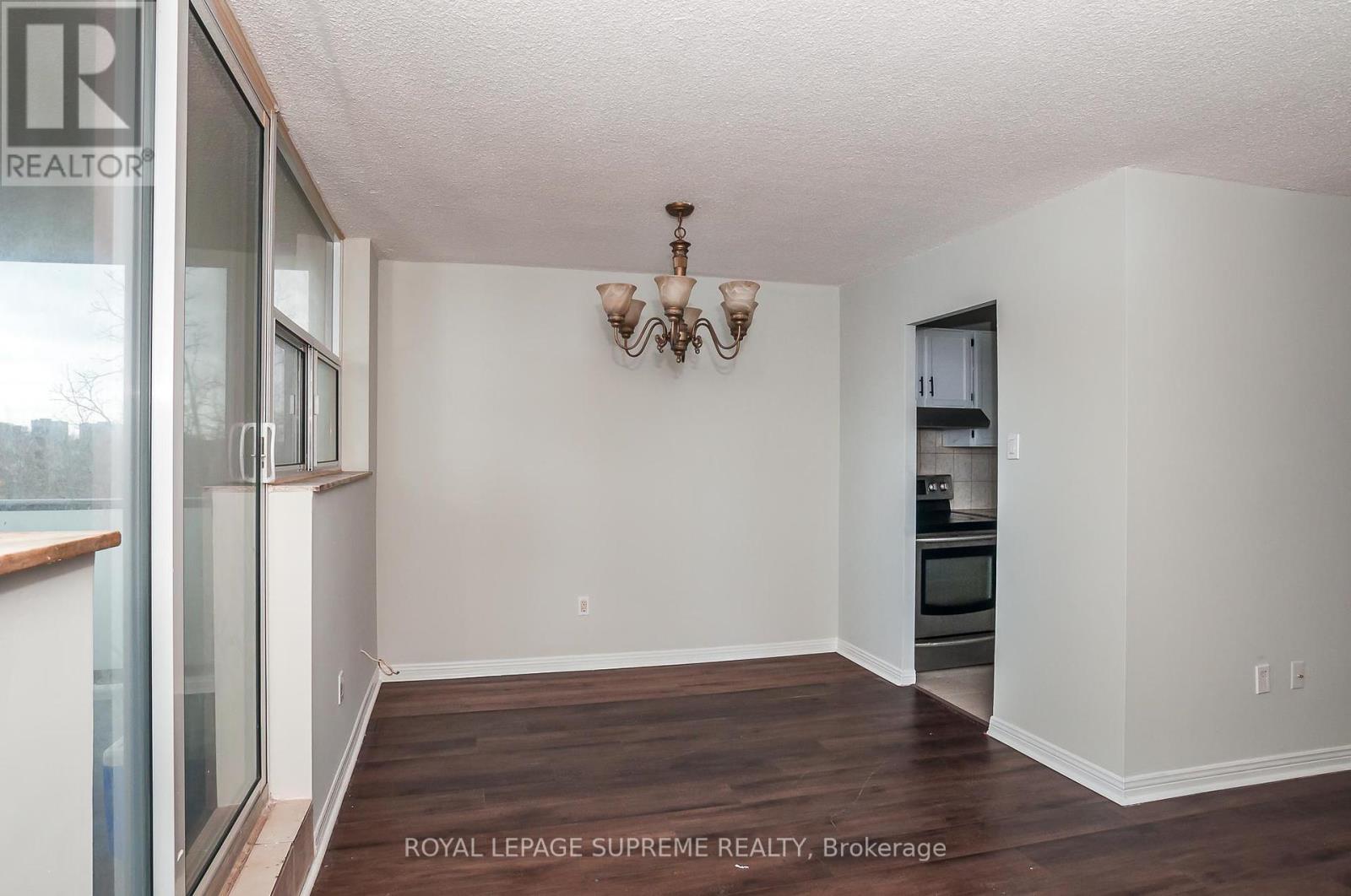 501 - 2130 Weston Road, Toronto, Ontario  M9N 3R9 - Photo 4 - W12420184