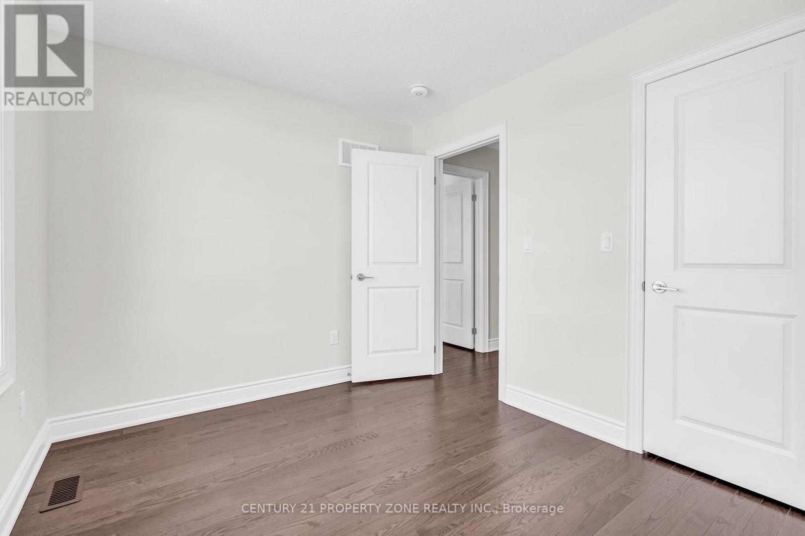 33 Gladmary Drive, Brampton, Ontario  L6Y 6K9 - Photo 43 - W12420187