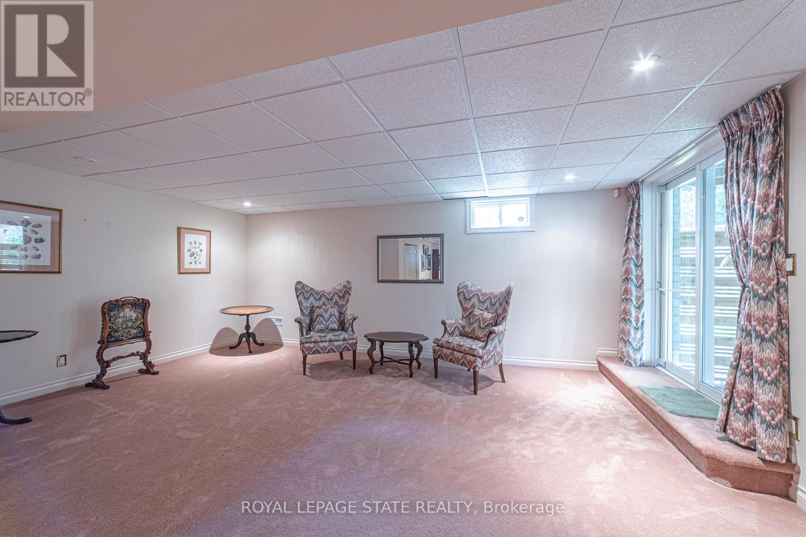 19 Brydale Court, Hamilton, Ontario  L9H 7R9 - Photo 38 - X12420170