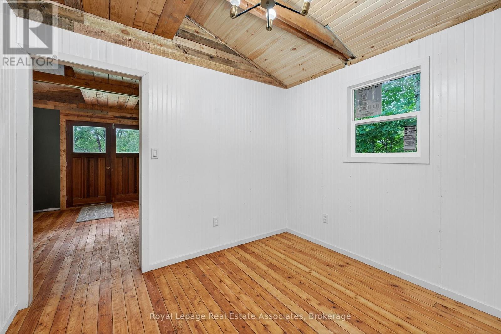 17377 35 Highway, Algonquin Highlands, Ontario  K0M 1J2 - Photo 36 - X12420190