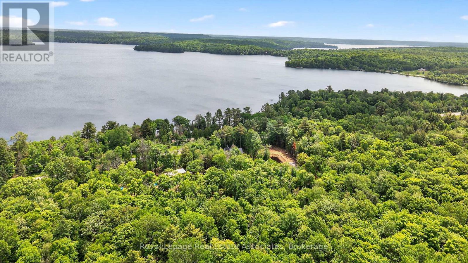 17377 35 Highway, Algonquin Highlands, Ontario  K0M 1J2 - Photo 46 - X12420190