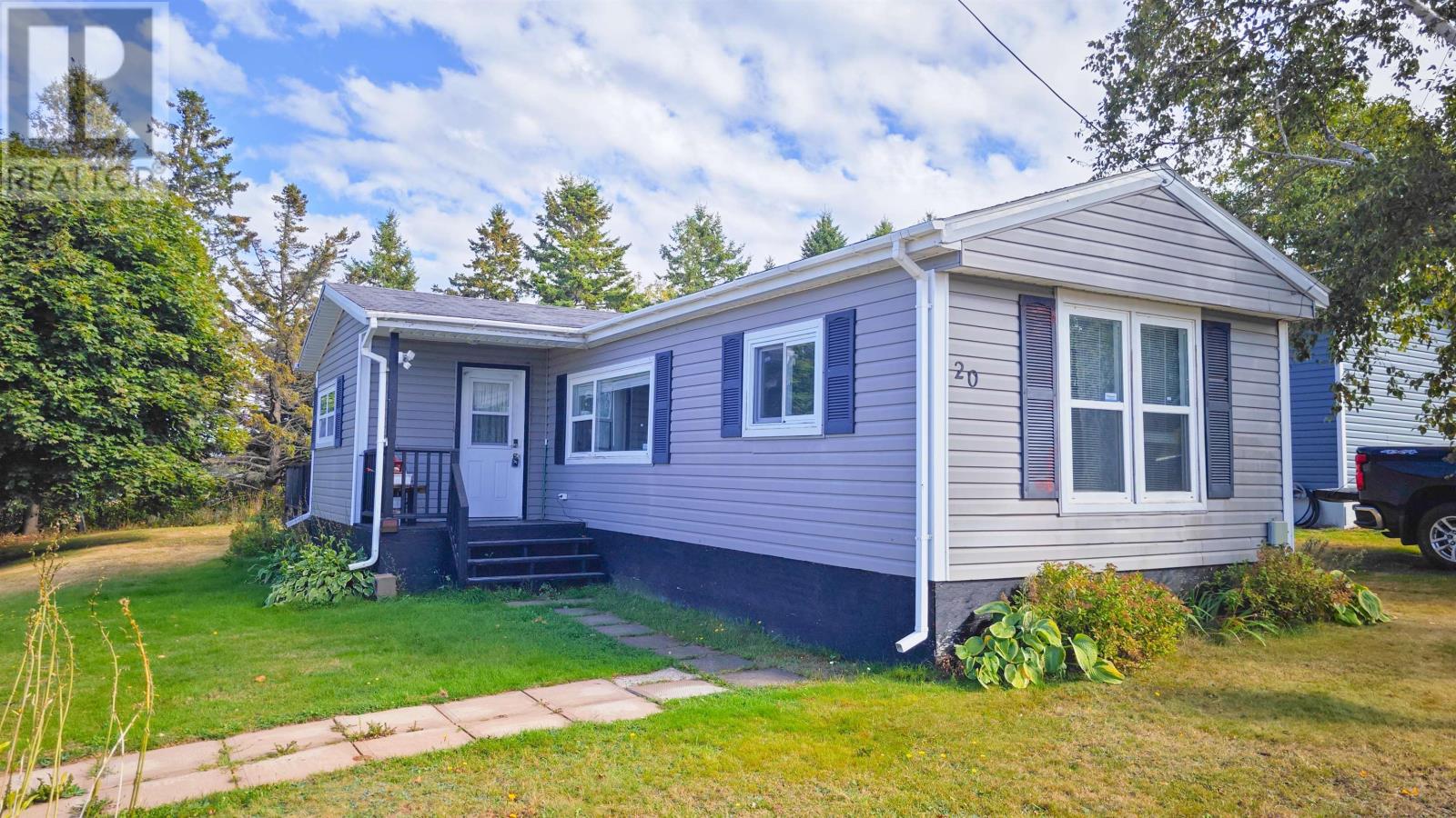 20 Heritage Drive, Cornwall, Prince Edward Island  C0A 1H5 - Photo 3 - 202508181