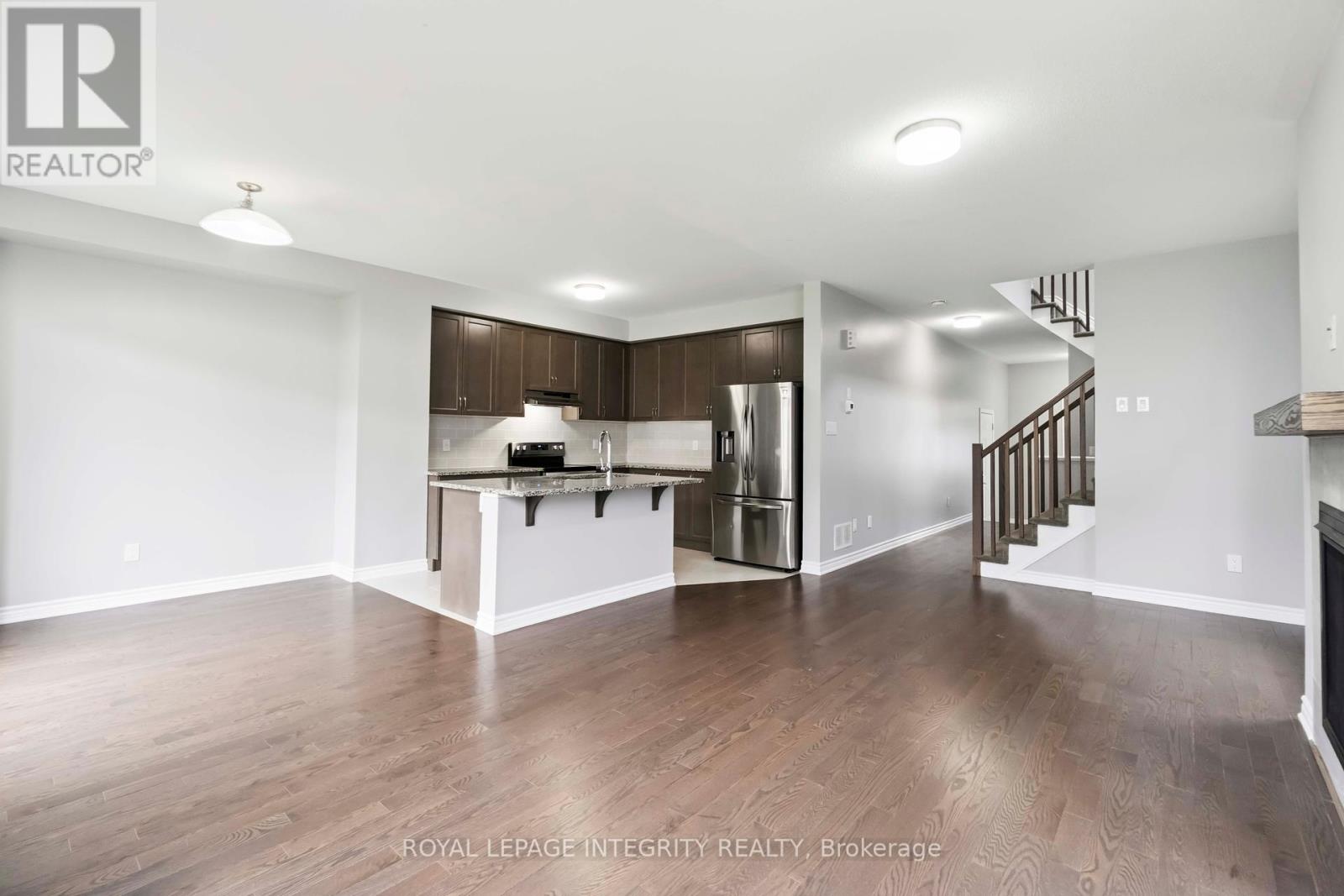 95 Mesa Drive, Ottawa, Ontario  K2J 6W1 - Photo 14 - X12420209