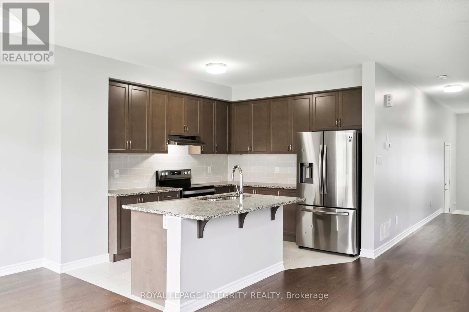 95 Mesa Drive, Ottawa, Ontario  K2J 6W1 - Photo 15 - X12420209