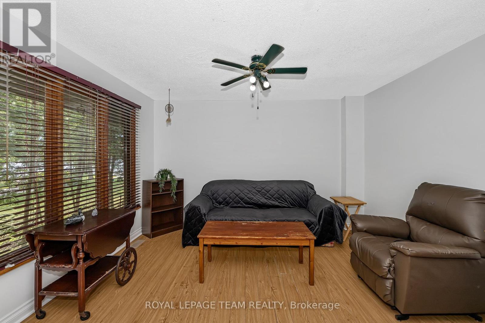 1210 Bayview Drive, Ottawa, Ontario  K0A 3M0 - Photo 5 - X12420211