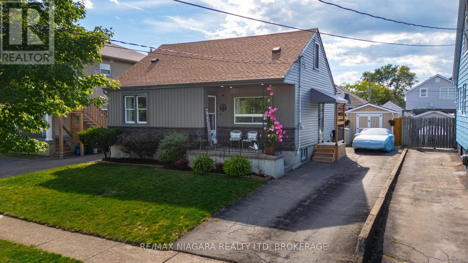 113 LYONS AVENUE, Welland, Ontario