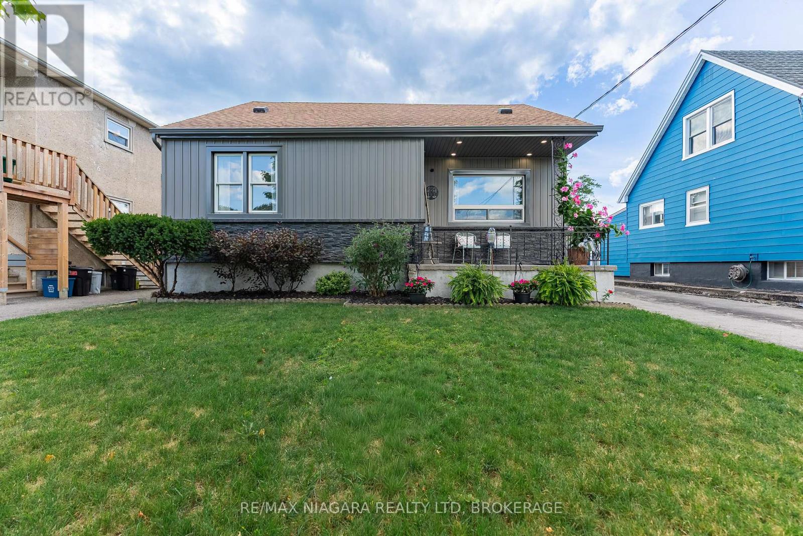 113 Lyons Avenue, Welland, Ontario  L3B 1L9 - Photo 3 - X12420219