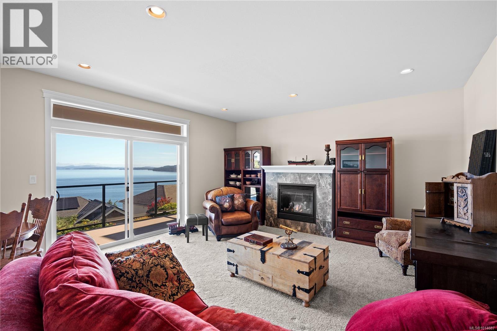 Property at 412 Seaview Pl image 1