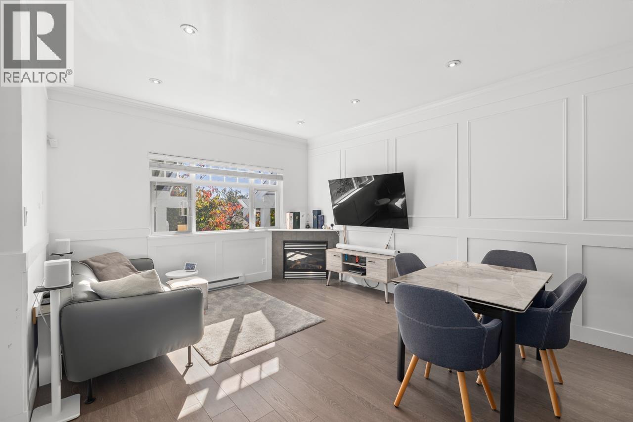 3 3799 GRANVILLE AVENUE, Richmond, British Columbia
