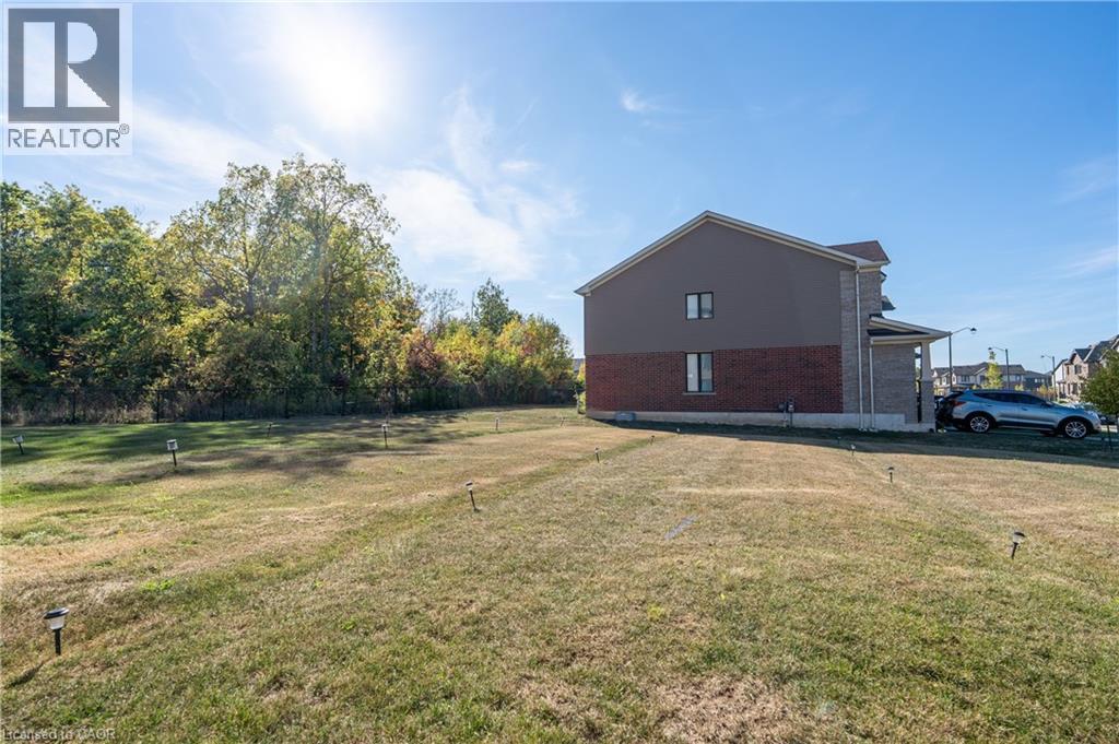 185 Bedrock Drive Unit# 60, Stoney Creek, Ontario  L8J 0M5 - Photo 24 - 40772119