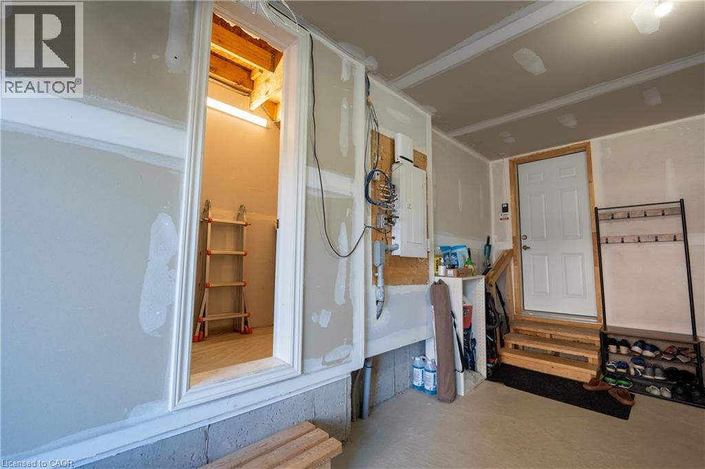185 Bedrock Drive Unit# 60, Stoney Creek, Ontario  L8J 0M5 - Photo 22 - 40772119