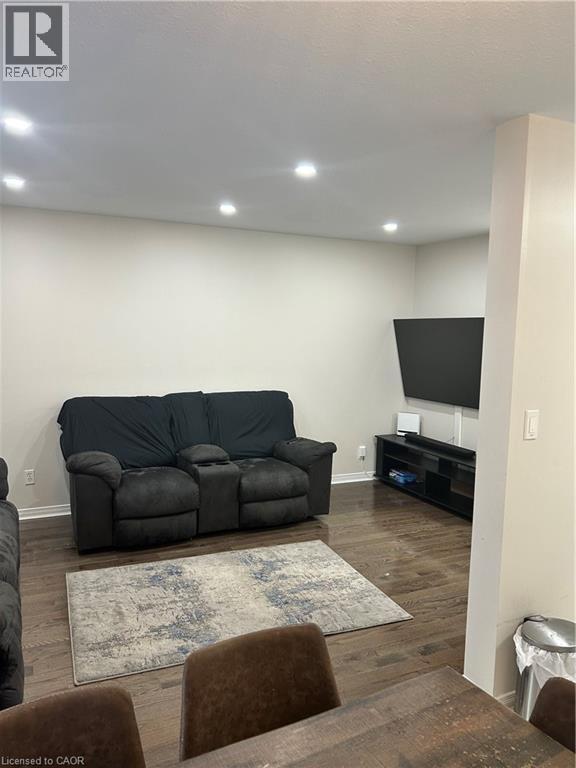 20 Watercress Court, Kitchener, Ontario  N2E 3S8 - Photo 12 - 40772378