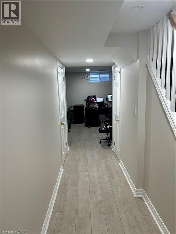 20 Watercress Court, Kitchener, Ontario  N2E 3S8 - Photo 21 - 40772378