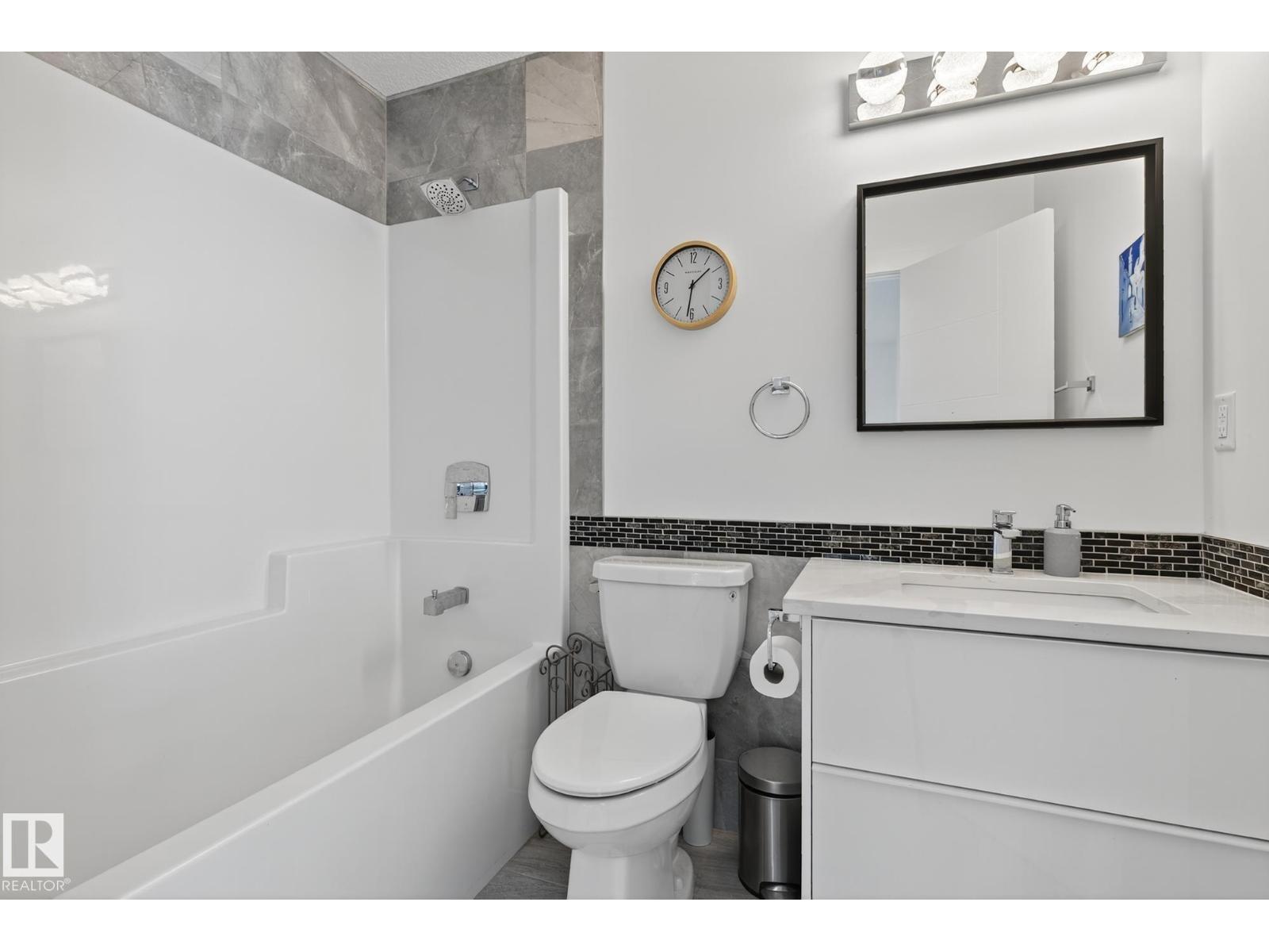 15915 104 Av Nw, Edmonton, Alberta  T5P 3G2 - Photo 32 - E4458948