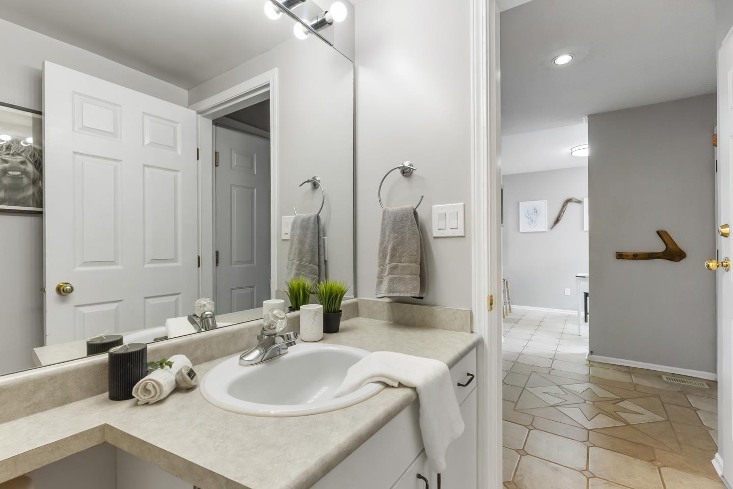 106 8655 King George Boulevard, Surrey, British Columbia  V3W 5C4 - Photo 16 - R3050864