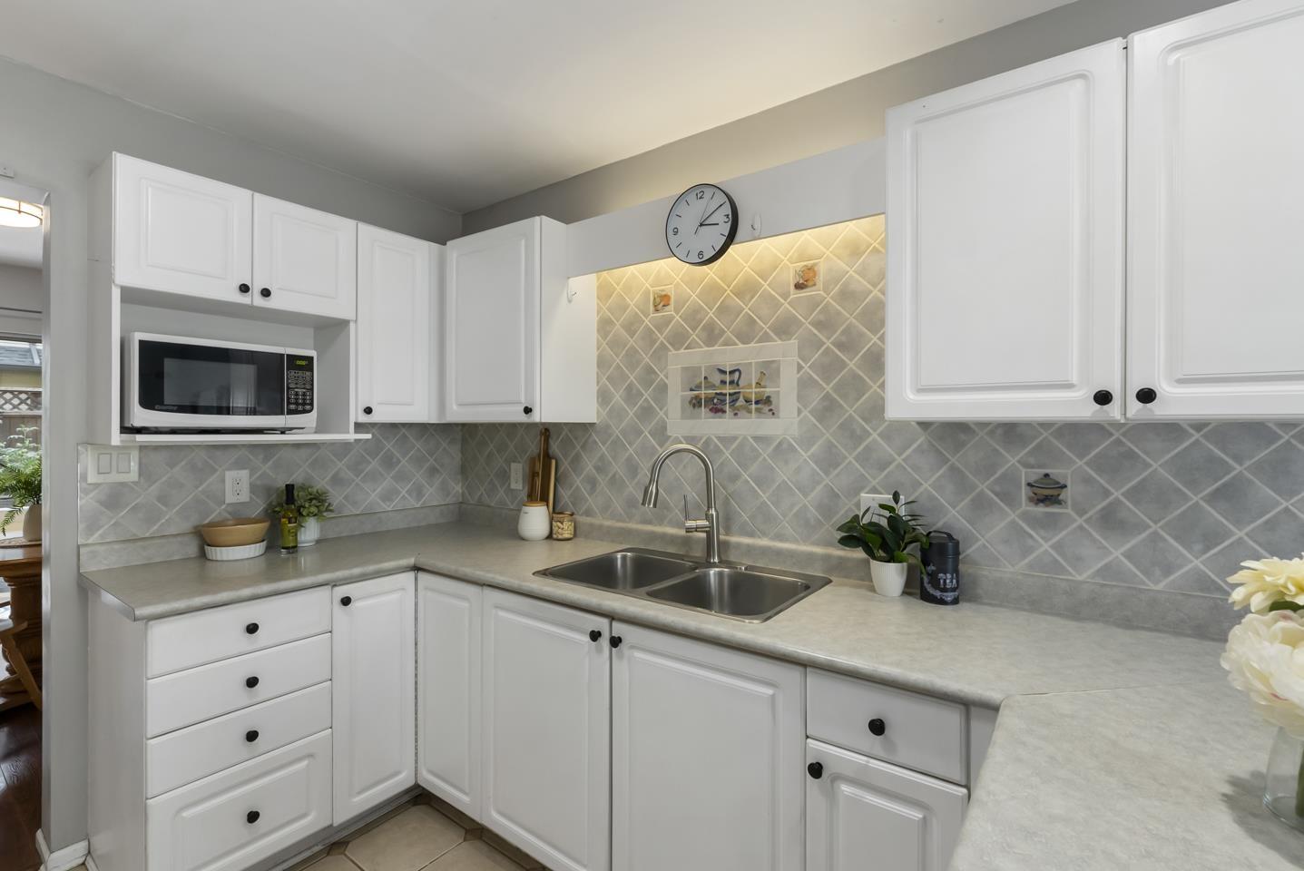 106 8655 King George Boulevard, Surrey, British Columbia  V3W 5C4 - Photo 10 - R3050864