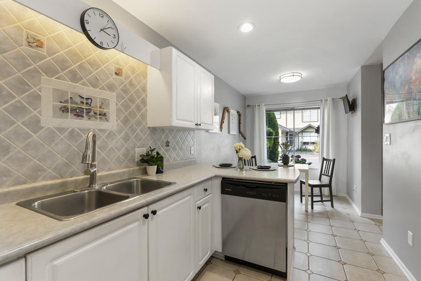 106 8655 King George Boulevard, Surrey, British Columbia  V3W 5C4 - Photo 11 - R3050864