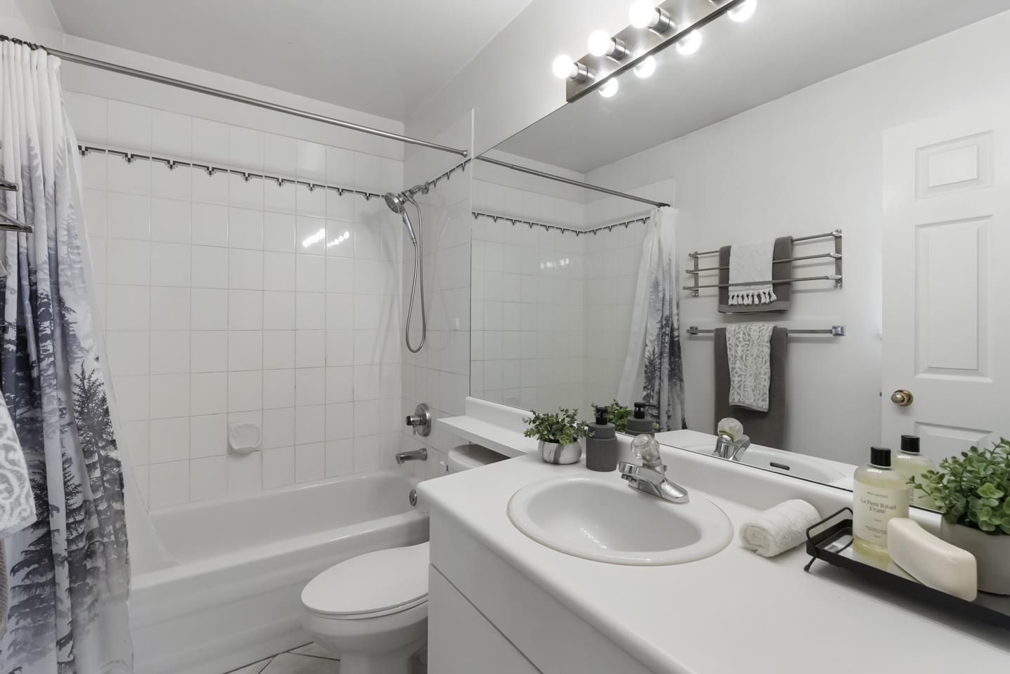 106 8655 King George Boulevard, Surrey, British Columbia  V3W 5C4 - Photo 32 - R3050864