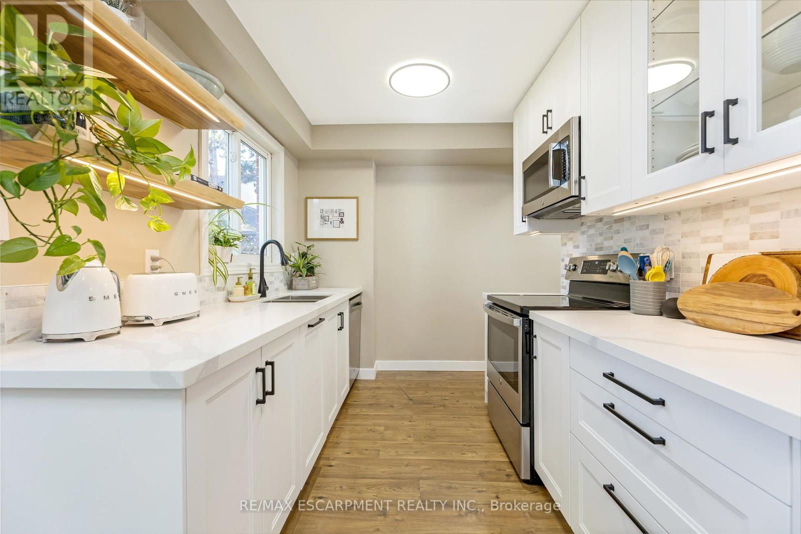 16 - 235 Bronte Street S, Milton, Ontario  L9T 3V8 - Photo 12 - W12420189