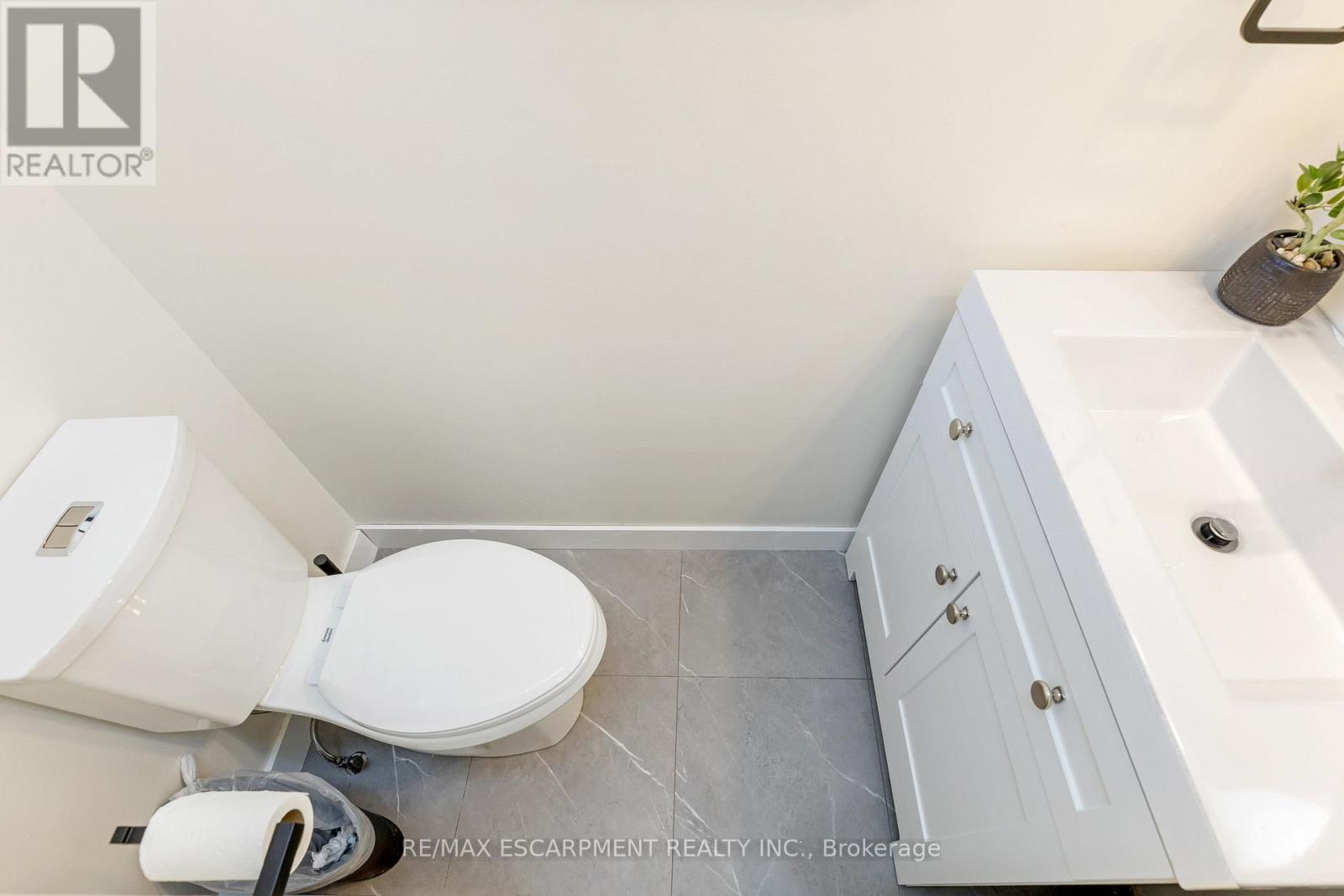 16 - 235 Bronte Street S, Milton, Ontario  L9T 3V8 - Photo 31 - W12420189