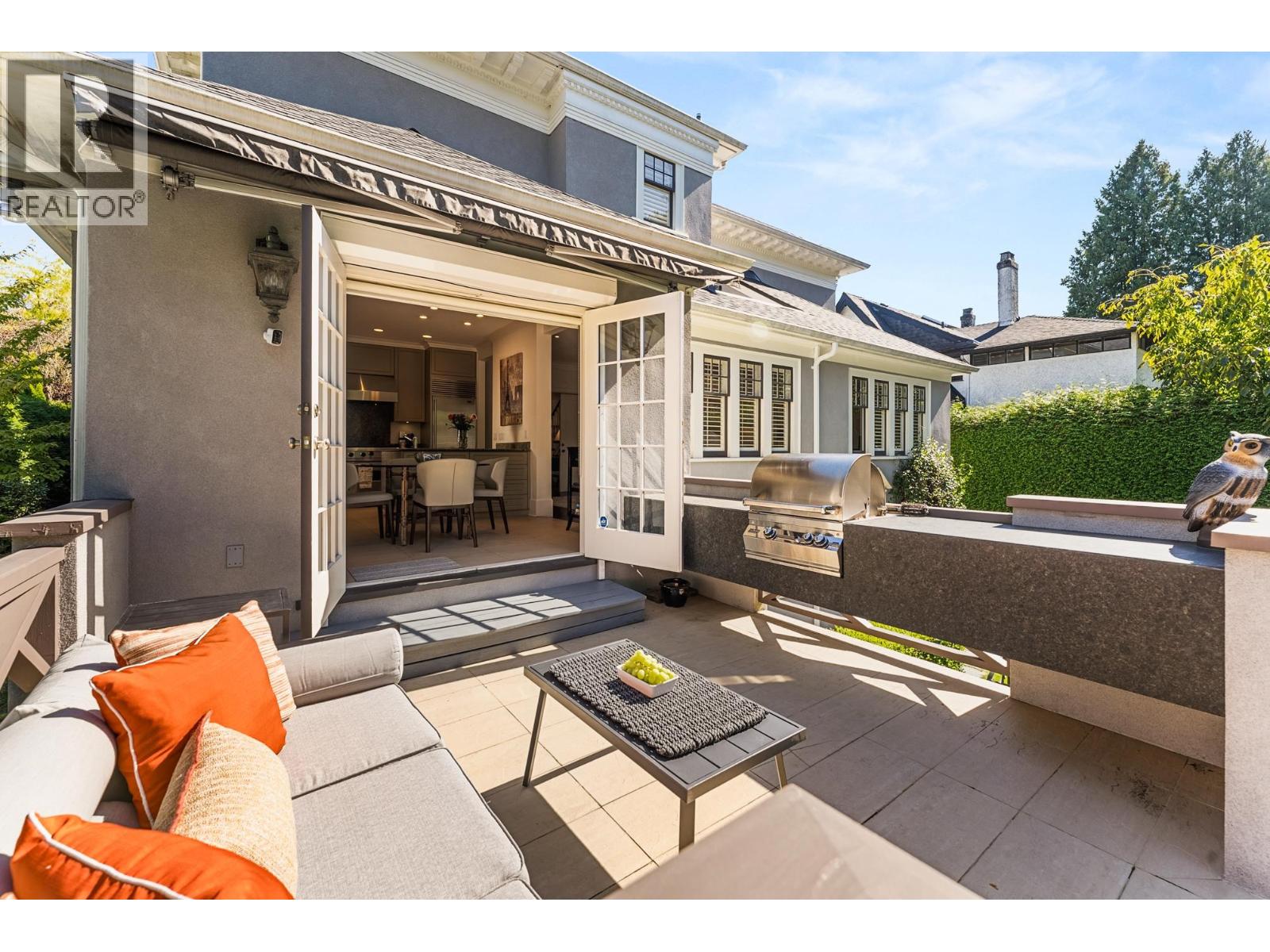 6339 Adera Street, Vancouver, British Columbia  V6M 3J7 - Photo 2 - R3050753
