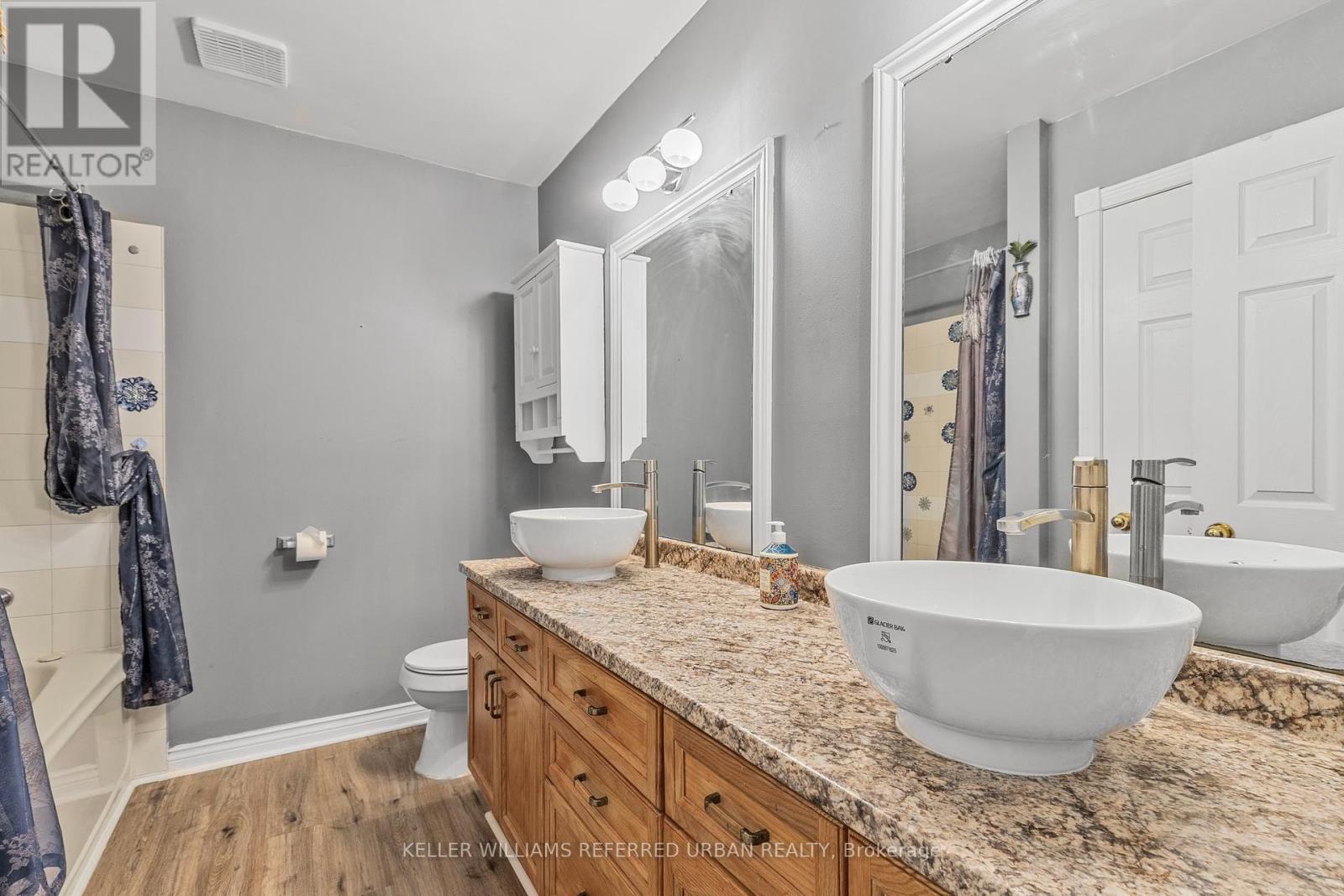 31 John Dillingno Street, Tay, Ontario  L0K 2A0 - Photo 21 - S12420221
