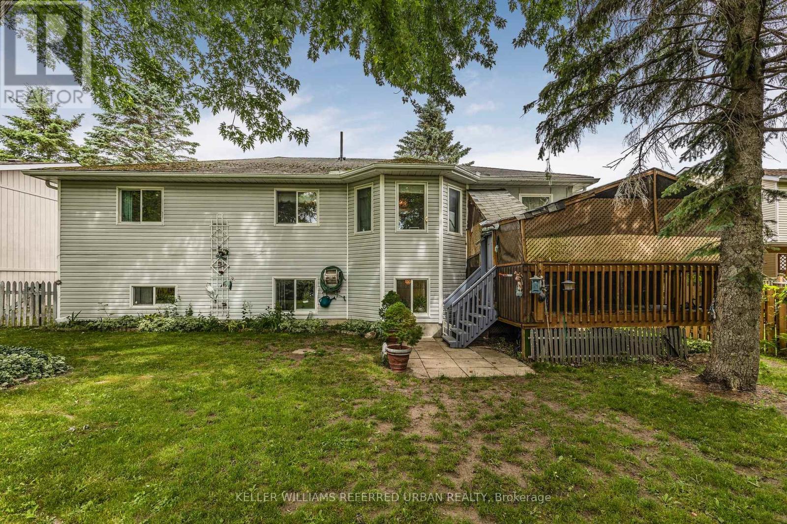 31 John Dillingno Street, Tay, Ontario  L0K 2A0 - Photo 36 - S12420221