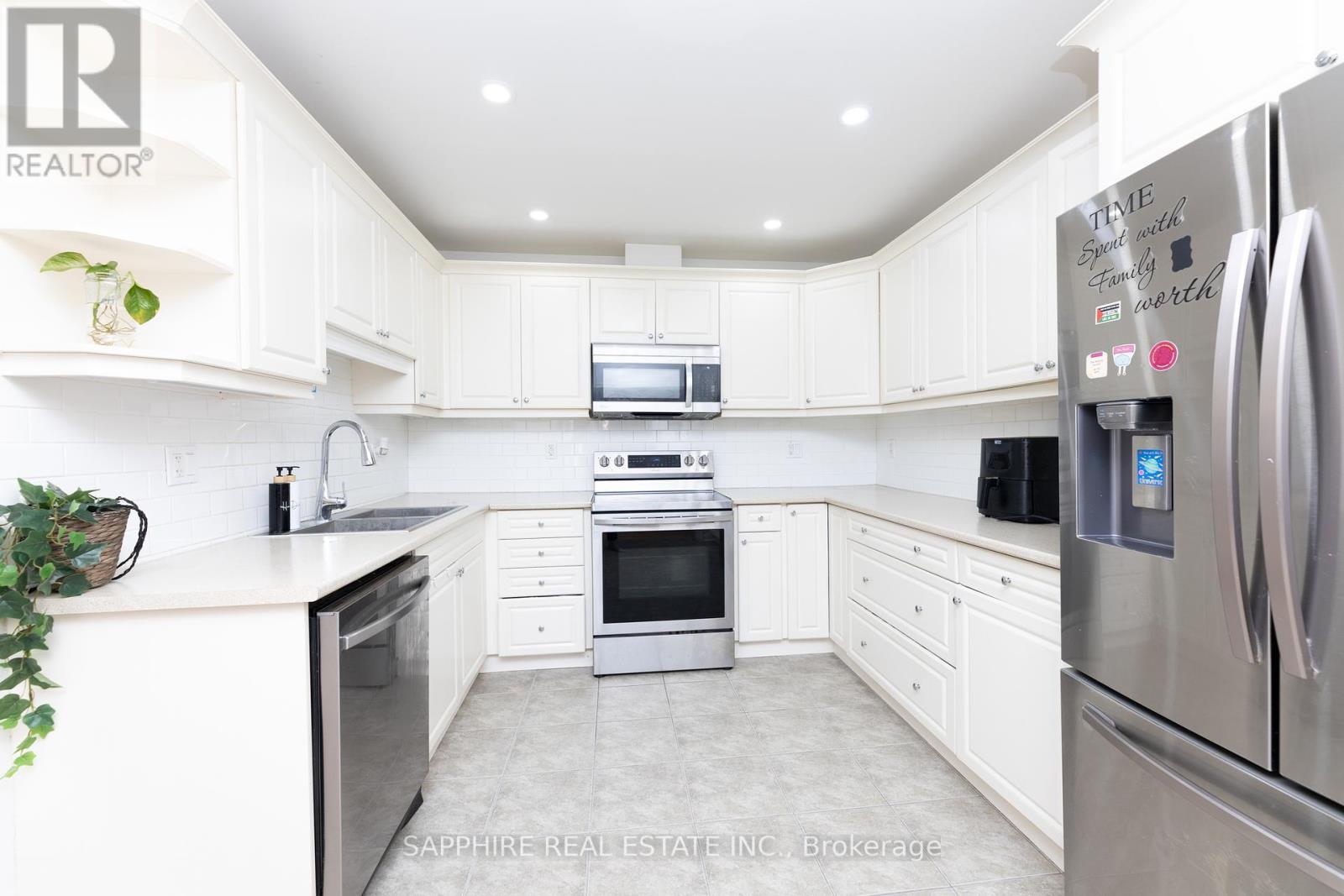 79 - 6020 Derry Road, Milton, Ontario  L9T 8L6 - Photo 17 - W12420225