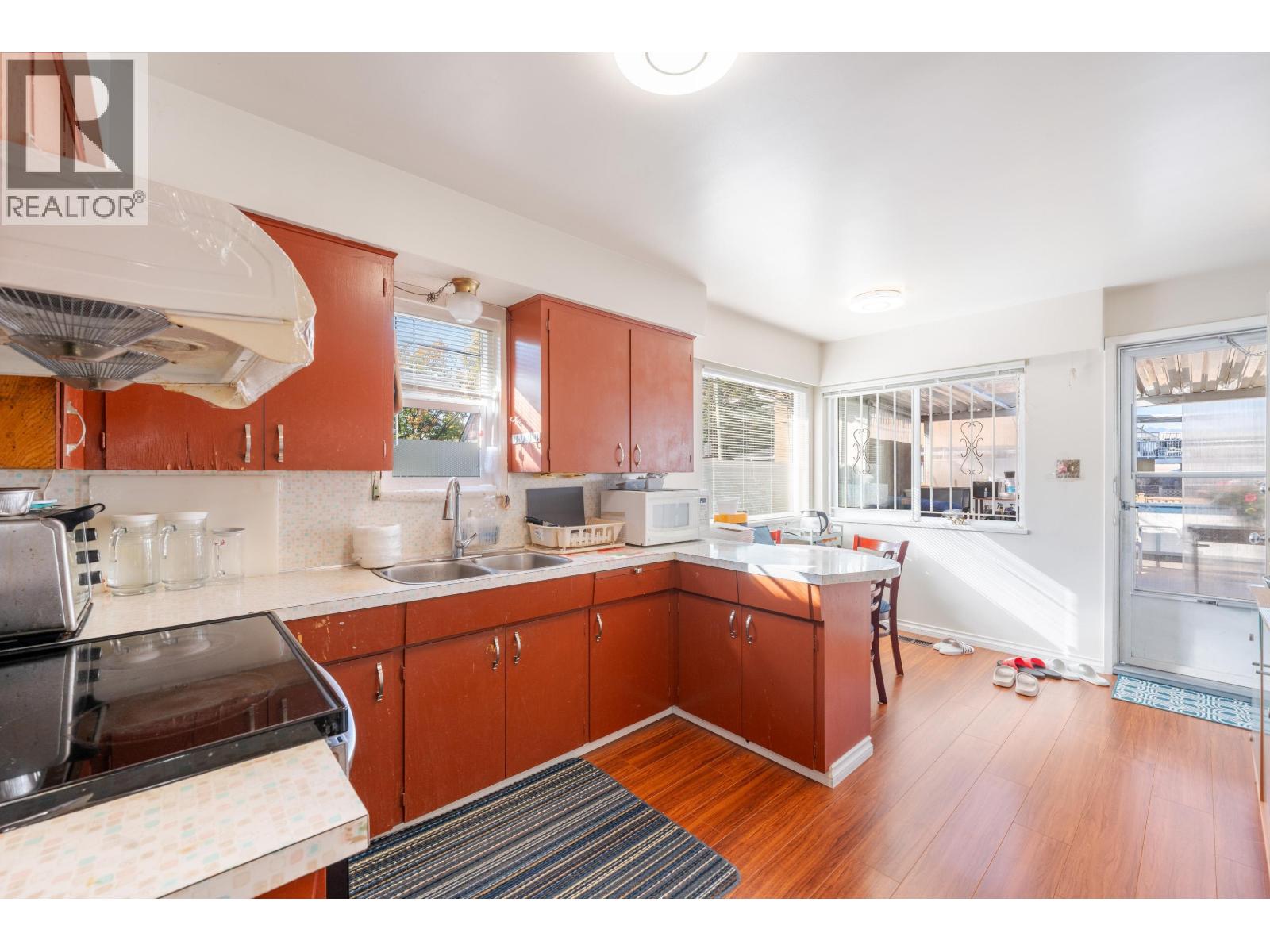 1465 E 49th Avenue, Vancouver, British Columbia  V5P 1S4 - Photo 11 - R3050754