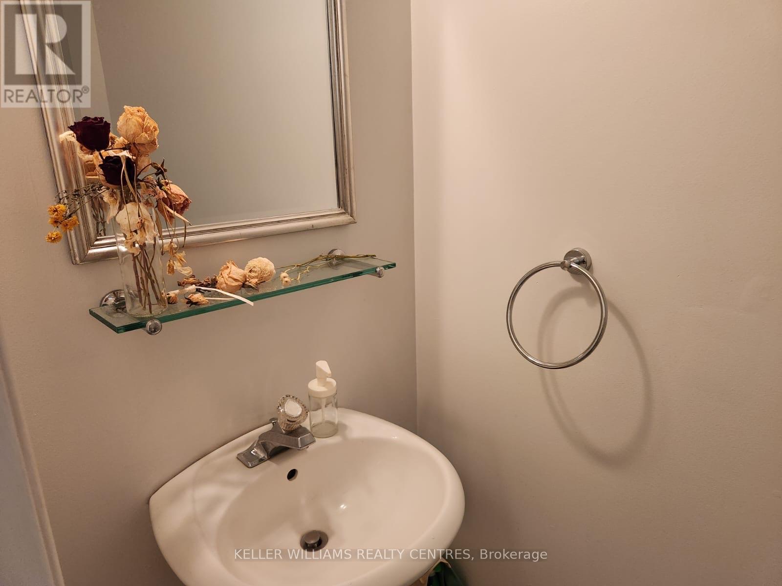 89 Mugford Road, Aurora, Ontario  L4G 7J5 - Photo 7 - N12351356