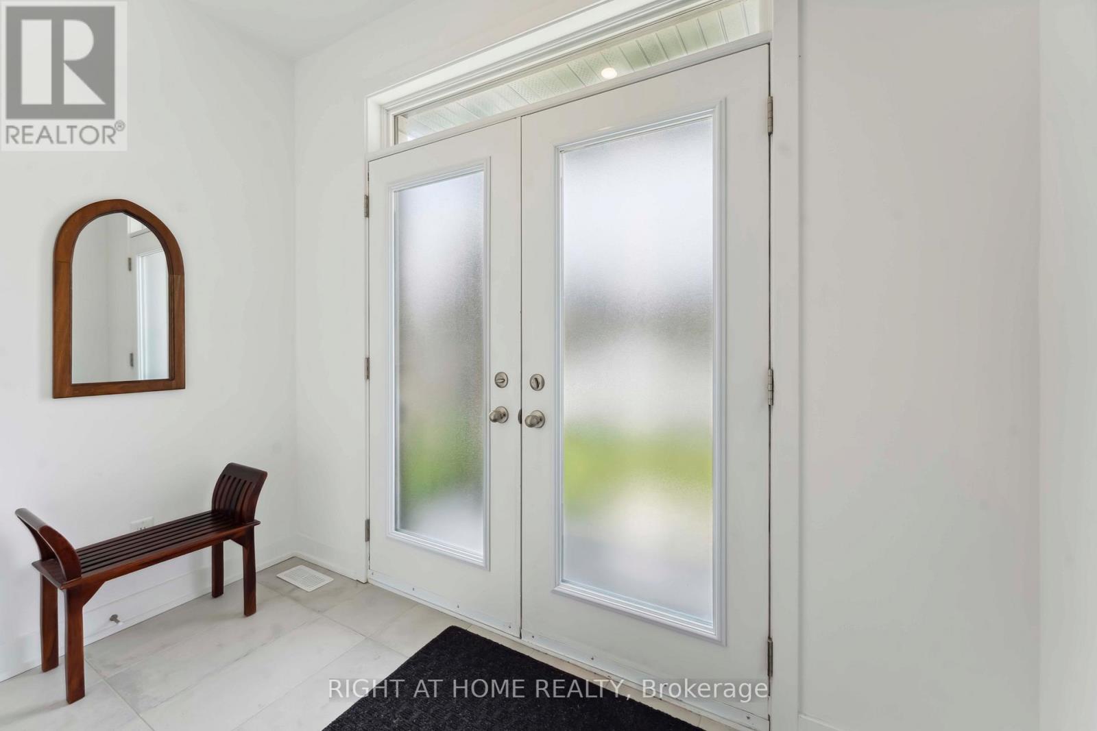 848 Beckton Heights S, Ottawa, Ontario  K2S 2X9 - Photo 26 - X12420229