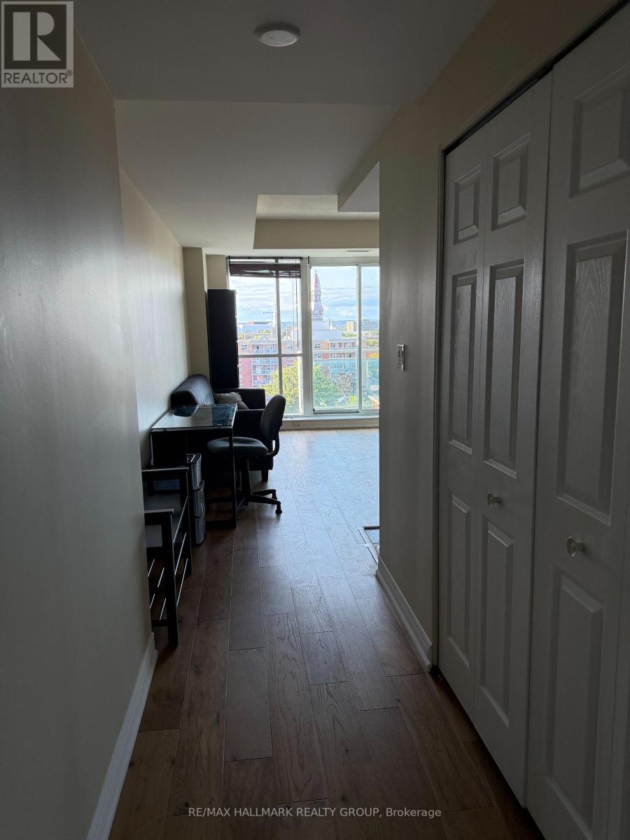 805 - 134 York Street, Ottawa, Ontario  K1N 1K8 - Photo 3 - X12420238
