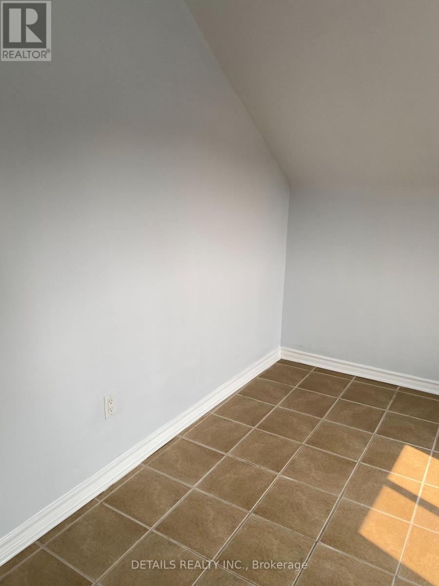 B - 1530 Stittsville Main Street, Ottawa, Ontario  K2S 1B2 - Photo 12 - X12420244