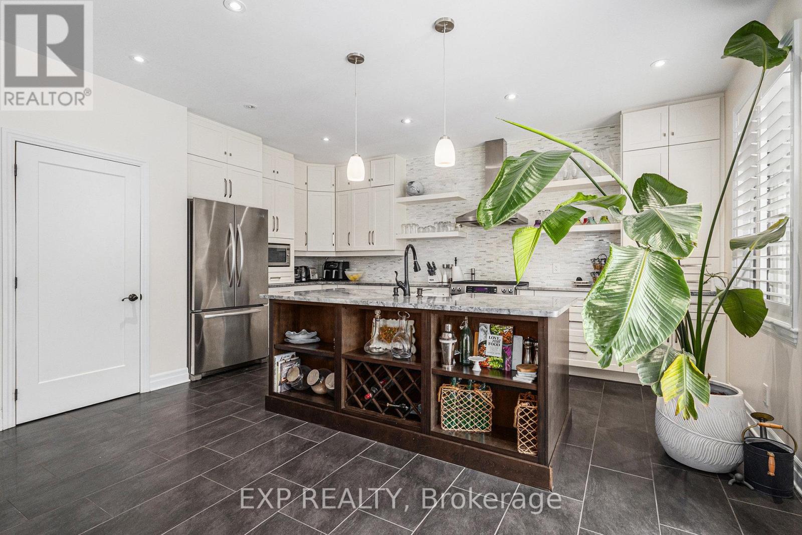 182 Sunita Crescent, Ottawa, Ontario  K2J 5S8 - Photo 10 - X12420250