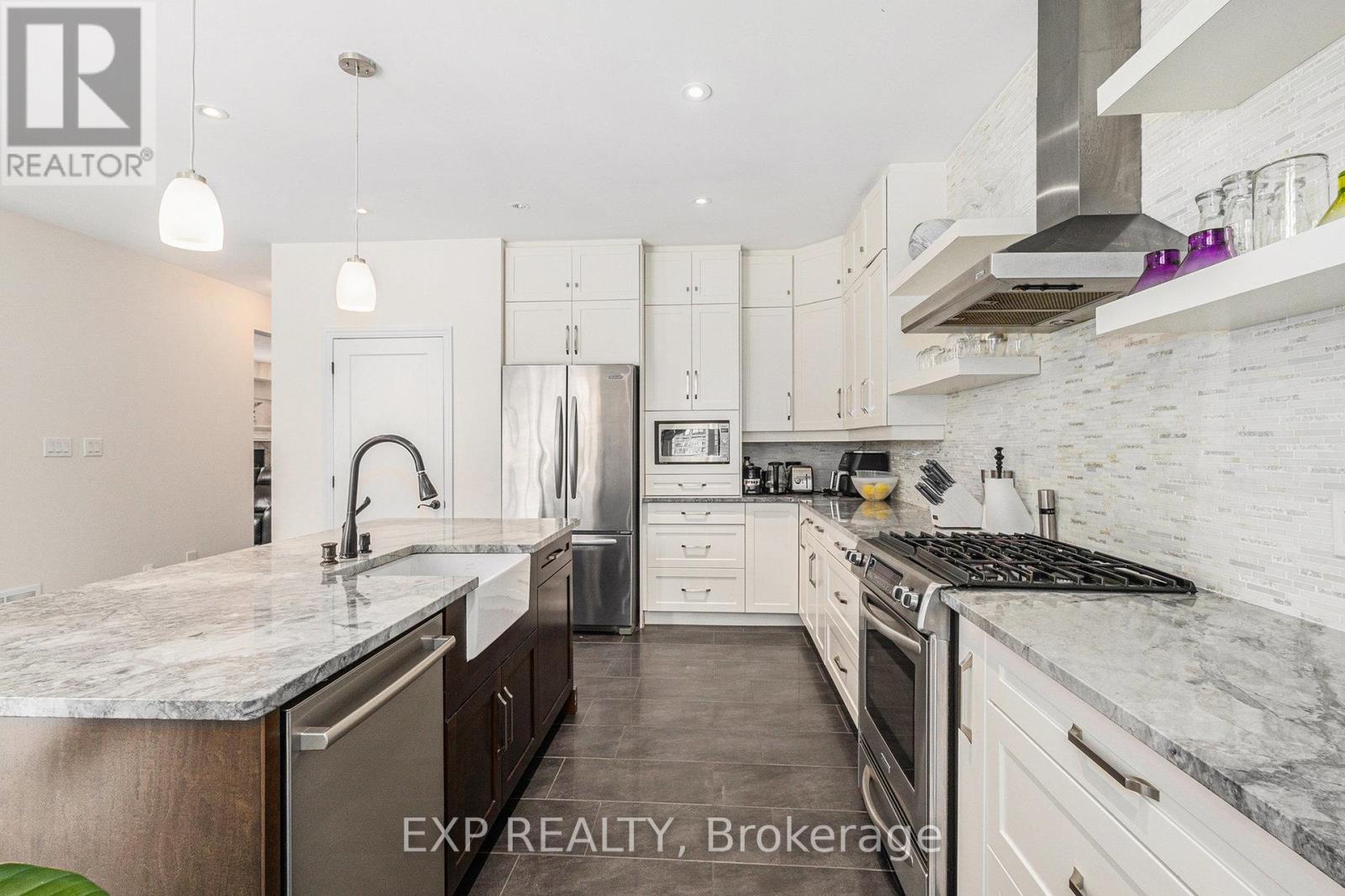 182 Sunita Crescent, Ottawa, Ontario  K2J 5S8 - Photo 14 - X12420250