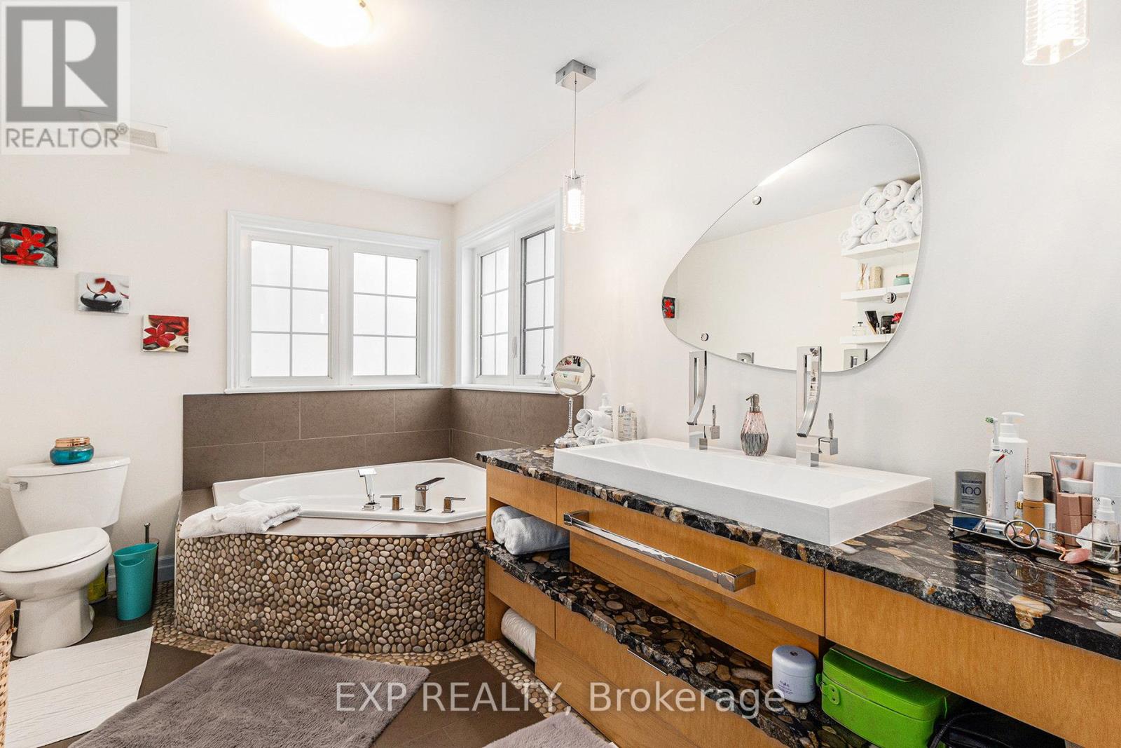 182 Sunita Crescent, Ottawa, Ontario  K2J 5S8 - Photo 20 - X12420250