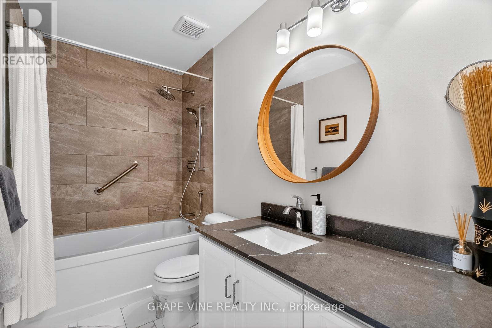 19 Fieldberry Private, Ottawa, Ontario  K2J 5E7 - Photo 24 - X12420267