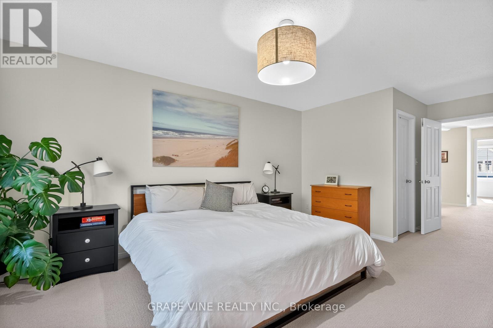 19 Fieldberry Private, Ottawa, Ontario  K2J 5E7 - Photo 29 - X12420267