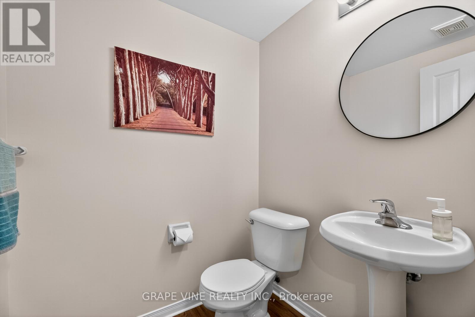 19 Fieldberry Private, Ottawa, Ontario  K2J 5E7 - Photo 33 - X12420267